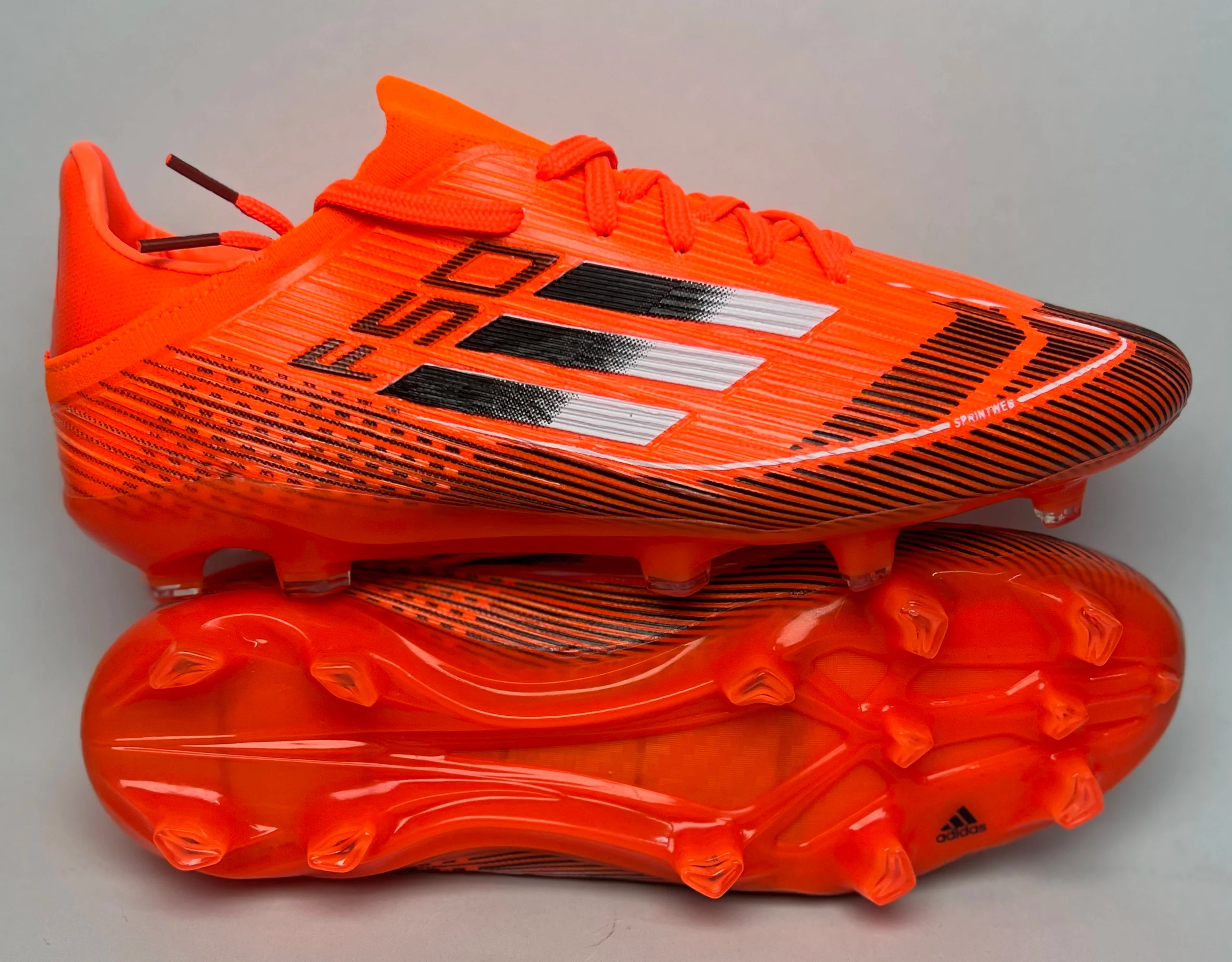 Crampons Adidas F50 -Orange