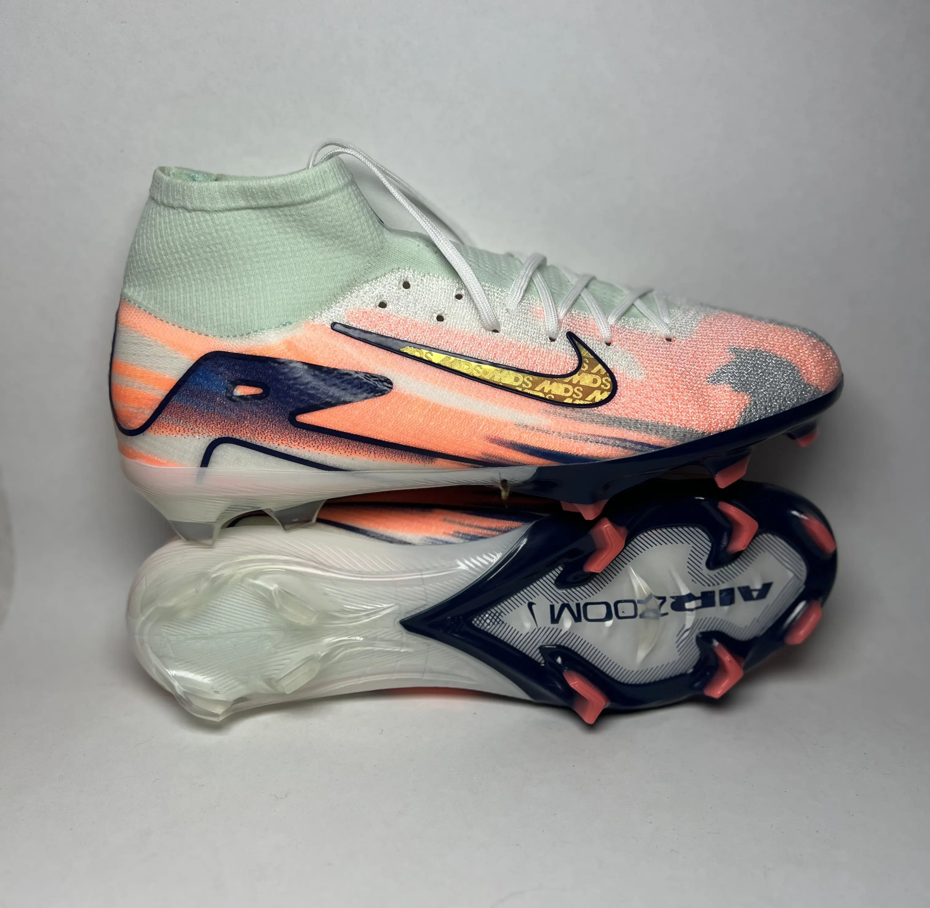 Crampon Nike Mercurial – Orange