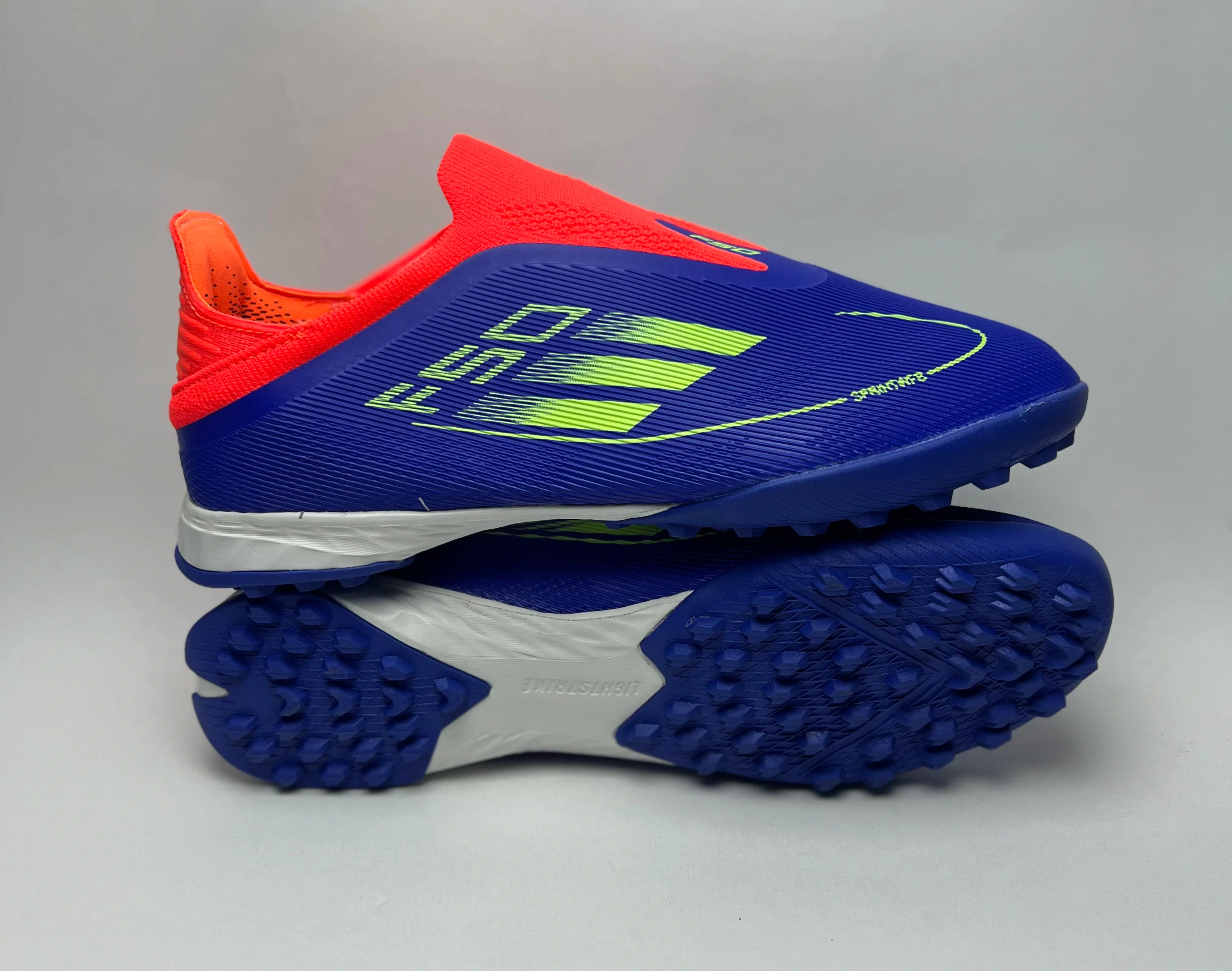 Demi Crampons Adidas F50