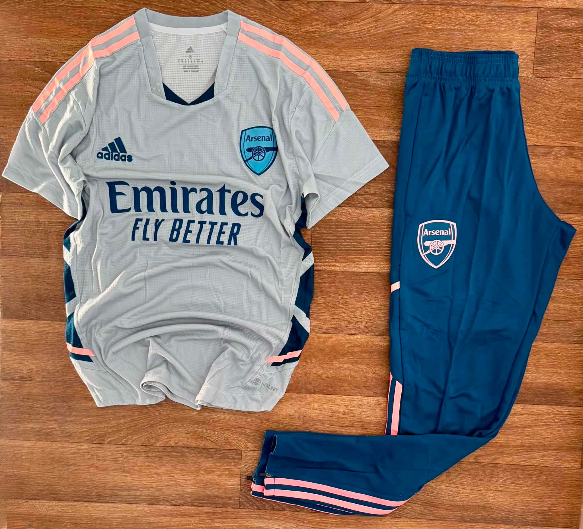 Survêtement d'entraînement Arsenal - Image 2
