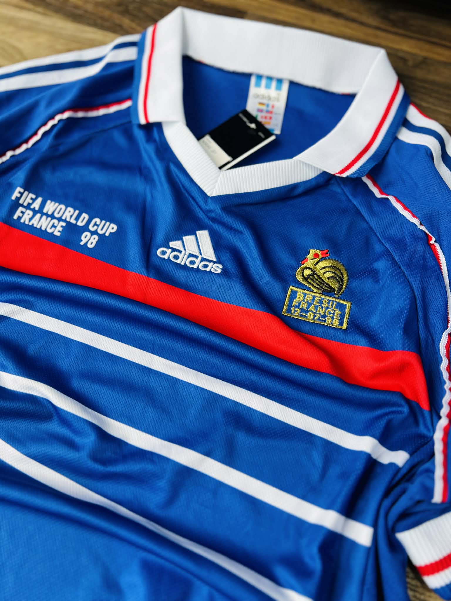 T-shirt vintage équipe de France édition coupe du monde 1998. - Image 4