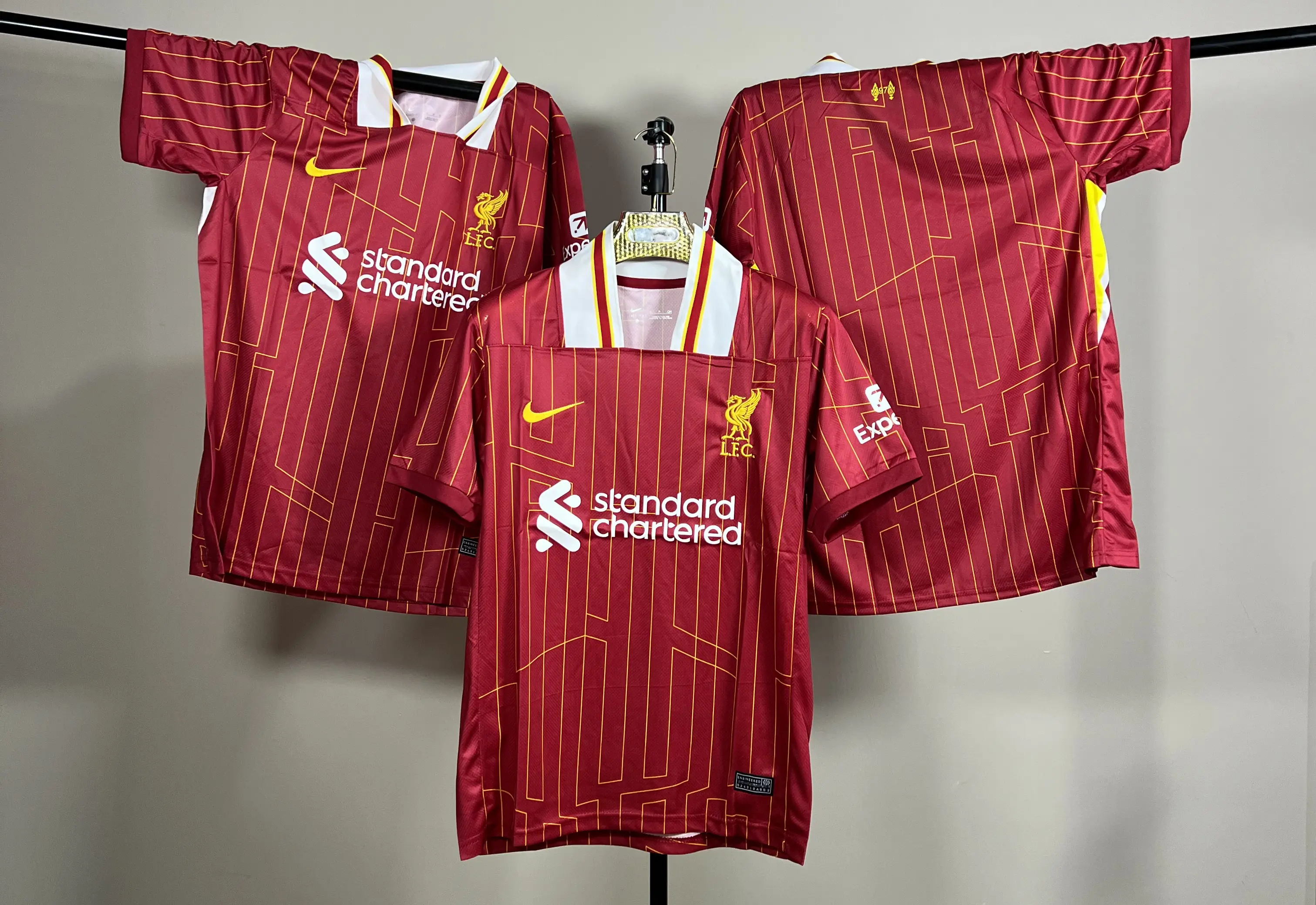 T-shirt Liverpool 2024/2025 - Image 3