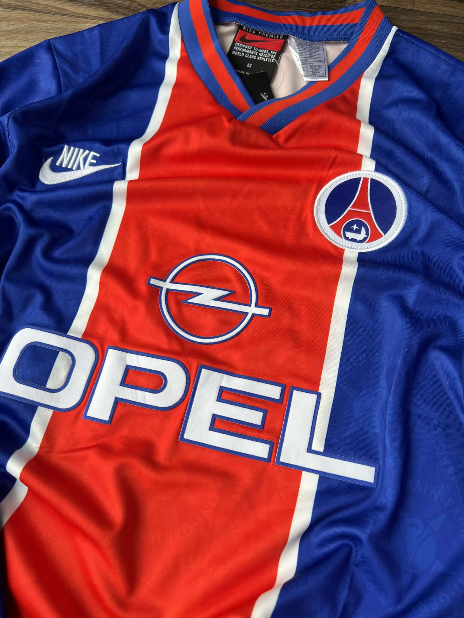 T-shirt vintage Paris Saint-Germain,saison 1995-1996 - Image 4