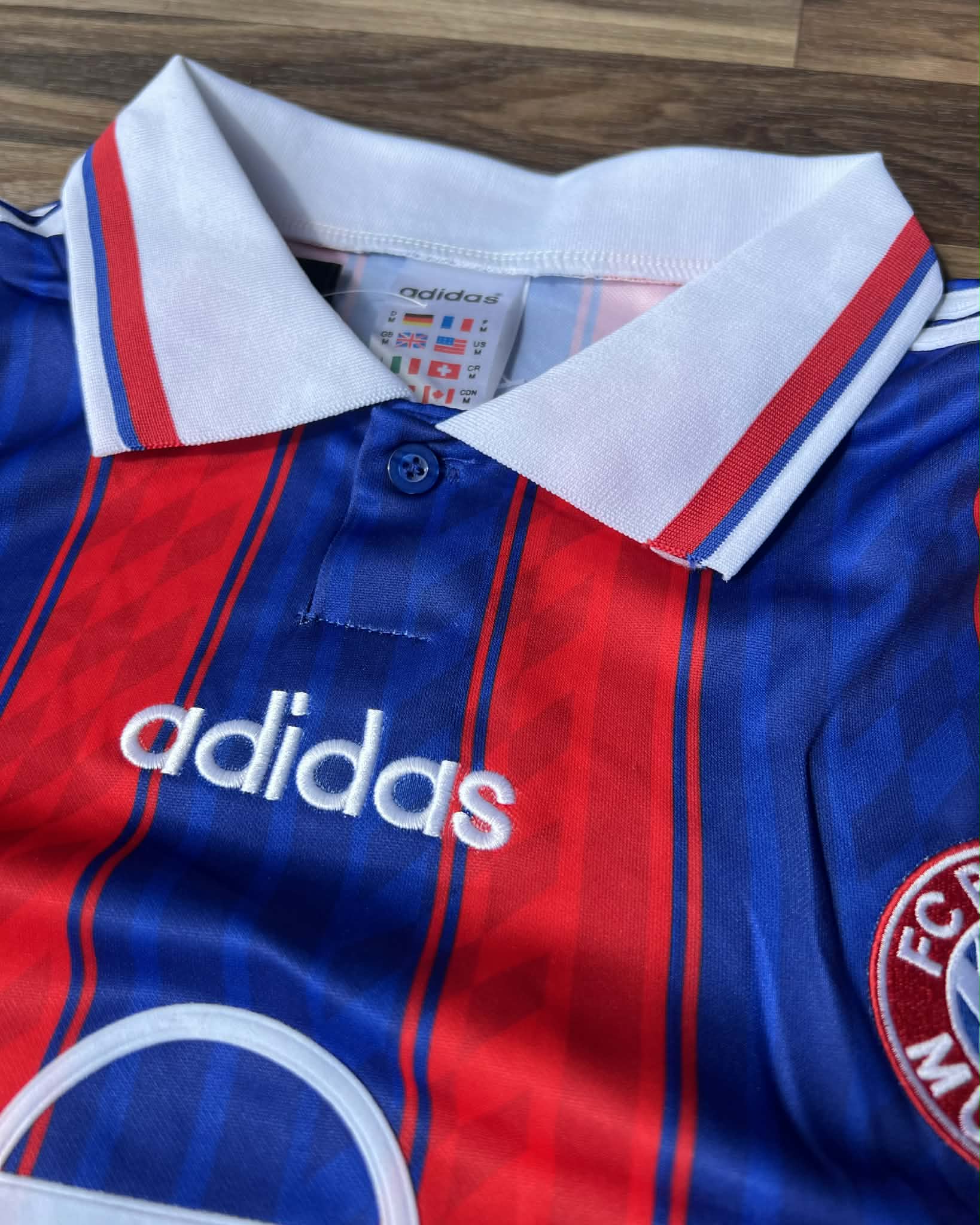 T-shirt Vintage Bayern Munich, 1995-1997 - Image 4