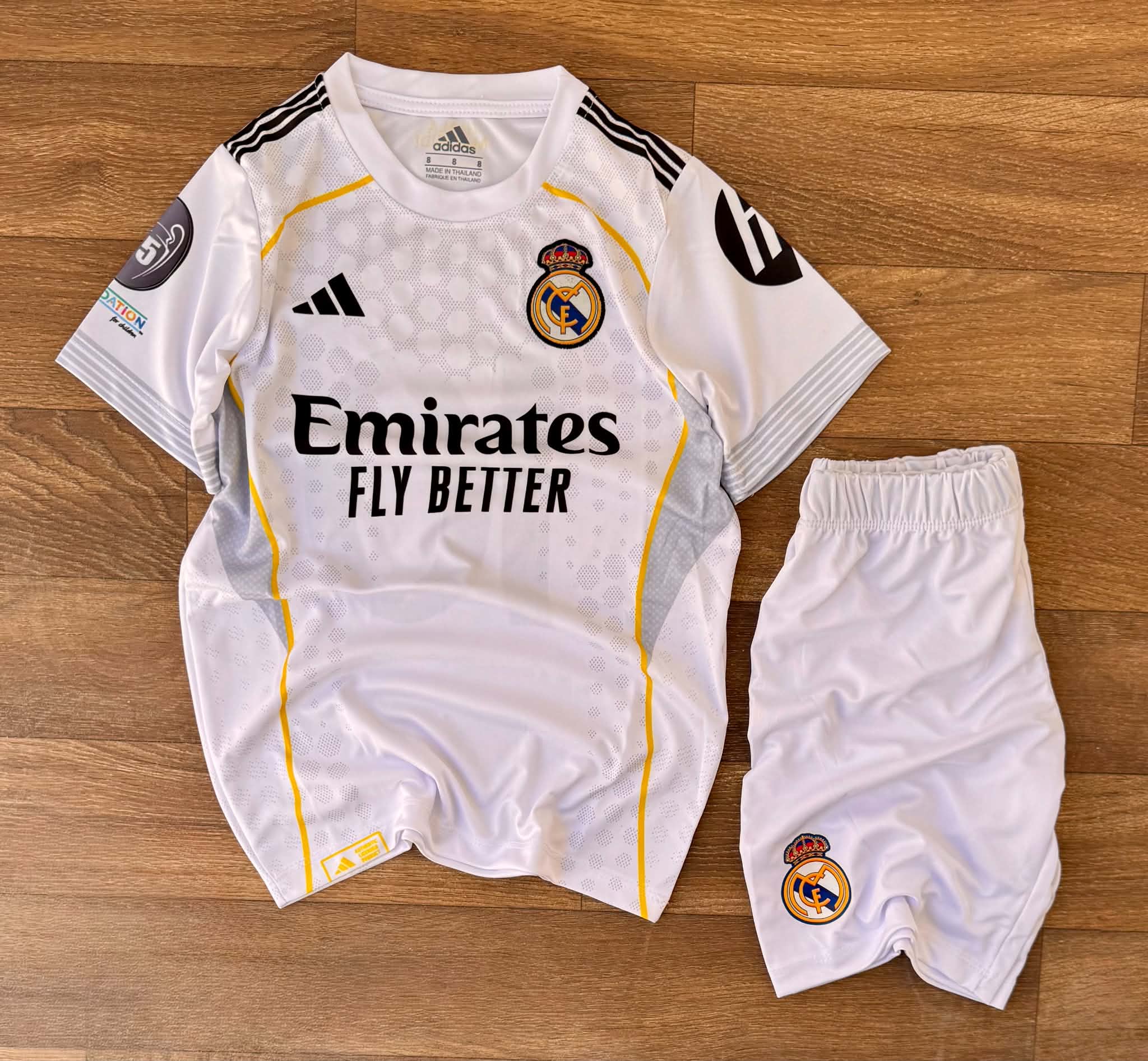 Tenue Enfant Real madrid 25/26, Mbappé 10 - Image 3